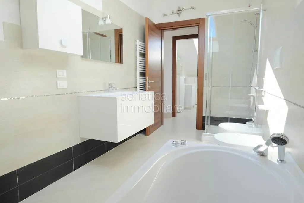 Adriatica Immobiliare Lauretta Hotel Lido di Jesolo Apartment