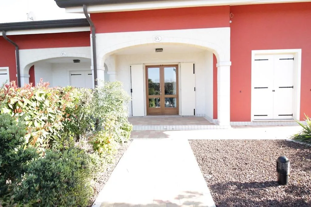 Adriatica Immobiliare Lauretta Hotel Lido di Jesolo 0*,  Italy